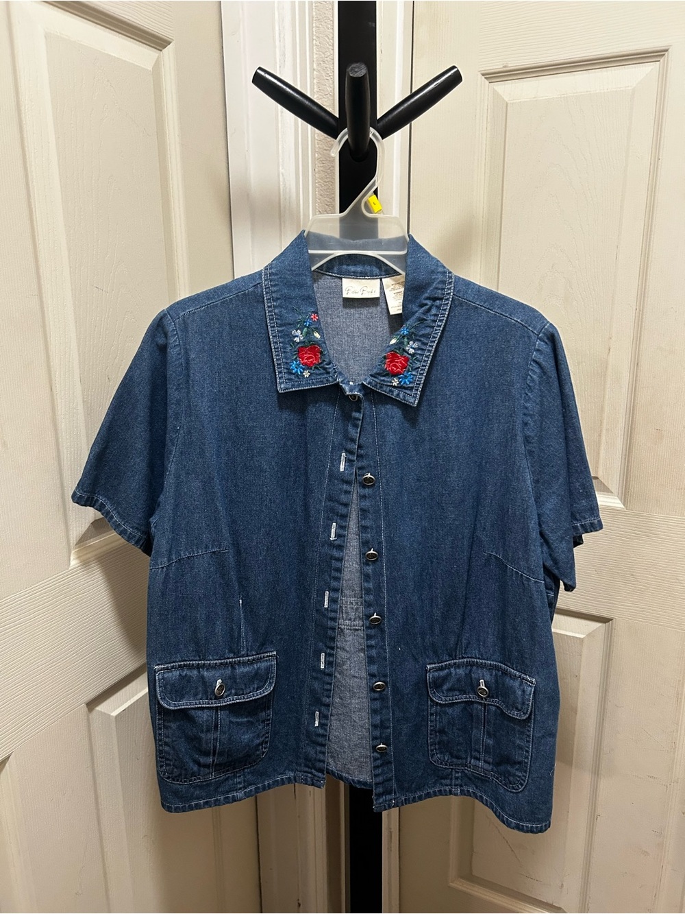 Vintage Bobbie Brooks short-sleeve embroidered denim shirt